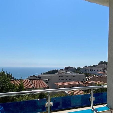 Apartmani Dini Улцин Екстериор снимка