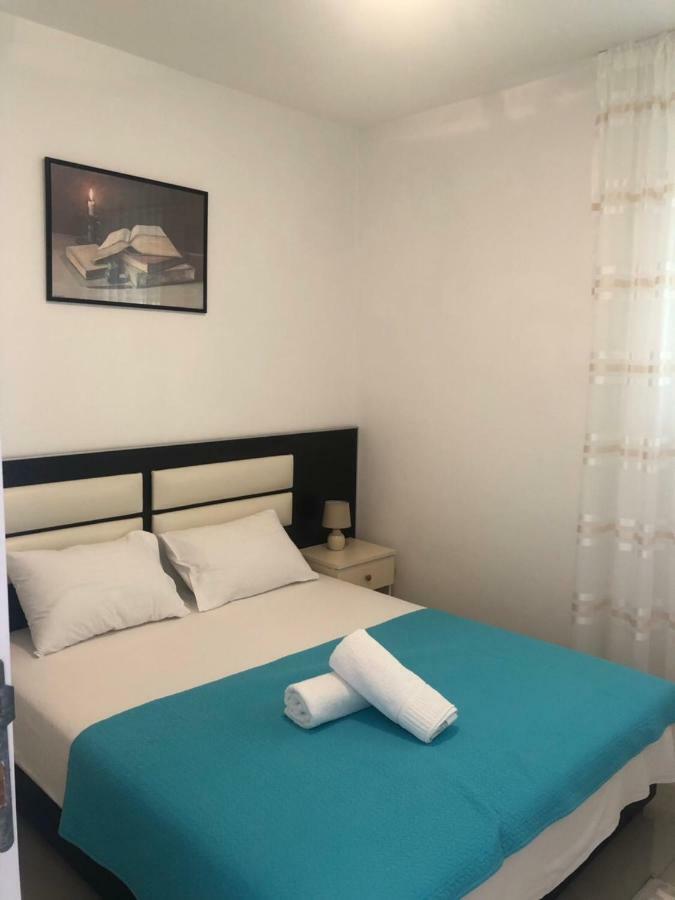 Apartmani Dini Улцин Екстериор снимка