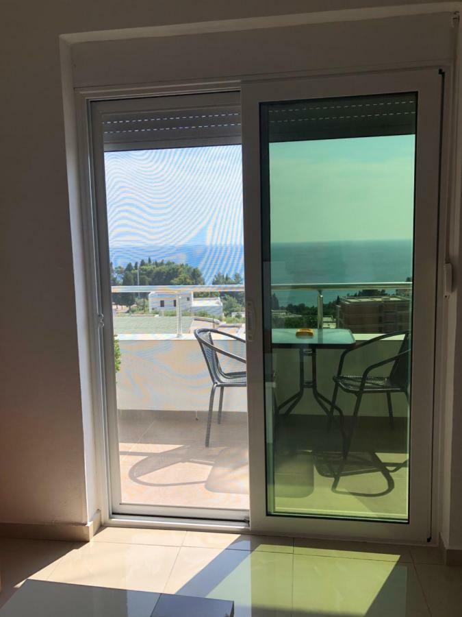 Apartmani Dini Улцин Екстериор снимка
