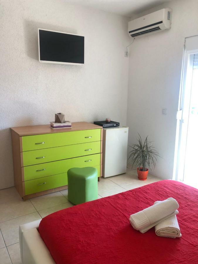 Apartmani Dini Улцин Екстериор снимка