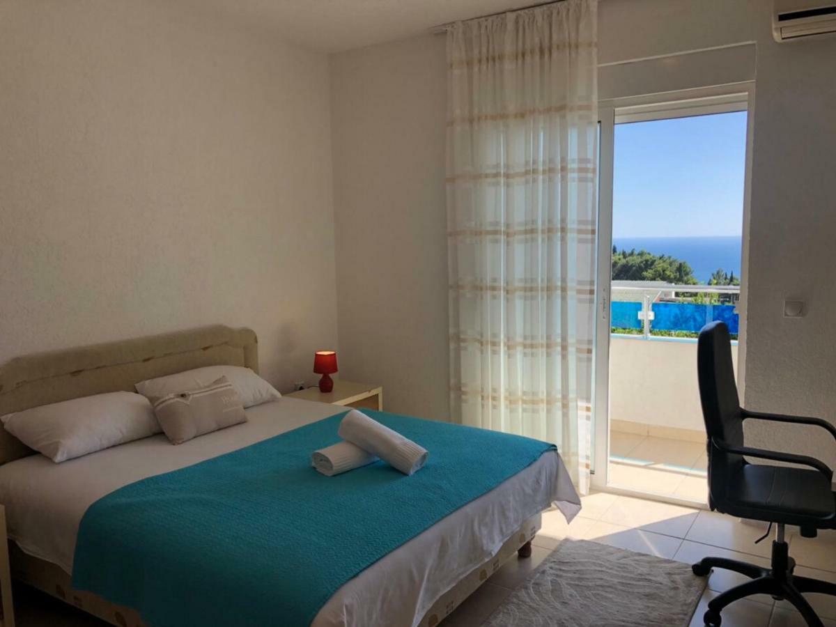 Apartmani Dini Улцин Екстериор снимка